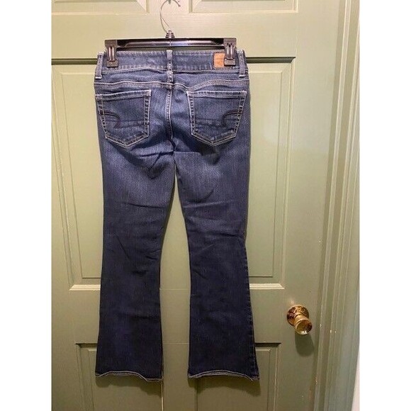 American Eagle Artist Jeans Women Sz 2 Short Blue Denim Bootcut Two Button - Picture 4 of 10